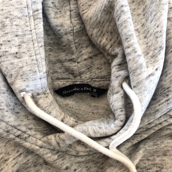 Grey a&f hoodie - Picture 3 of 3
